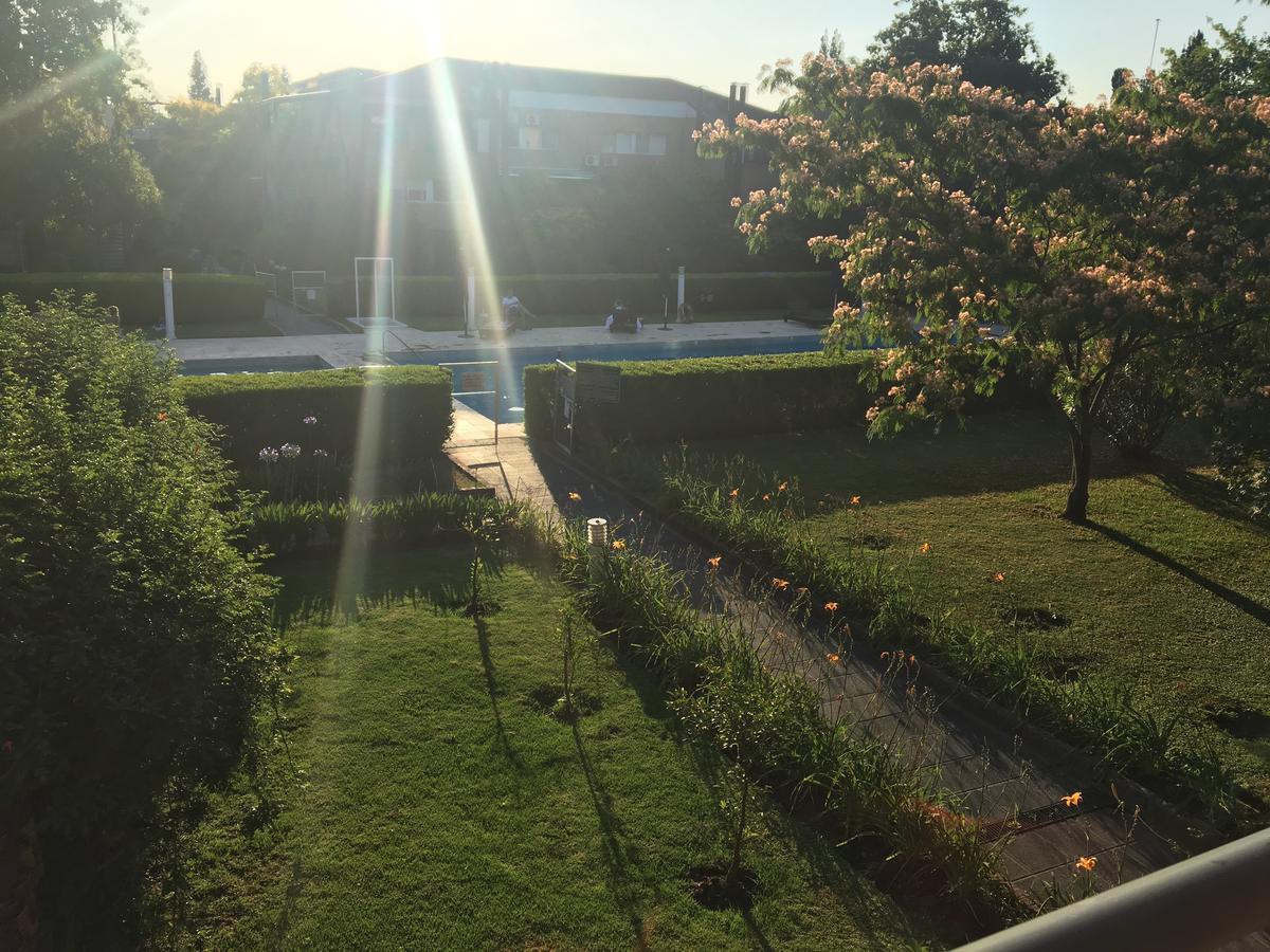 Apartamento En Country Pilar Piscina Parrilla Propia Hasta 4 Personas Exterior photo